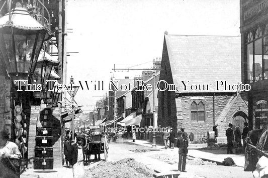 WI 952 - Laying Tram Tracks, Regent Street, Swindon Wiltshire