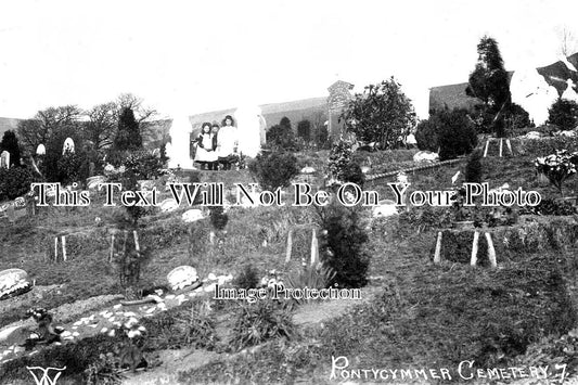 WL 1061 - Pontycymmer Cemetery, Wales
