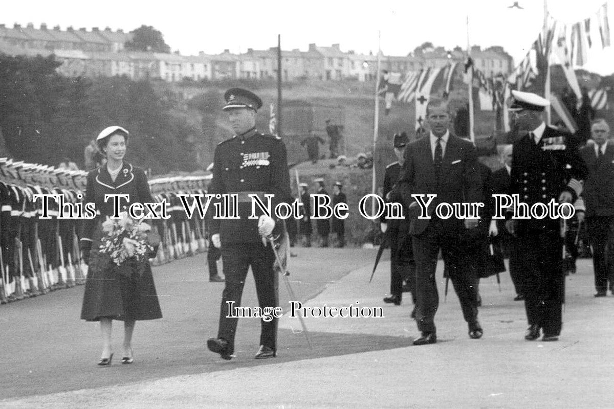 WL 1248 - HM Queen Elizabeth, Neyland Milford Haven, Wales 1955