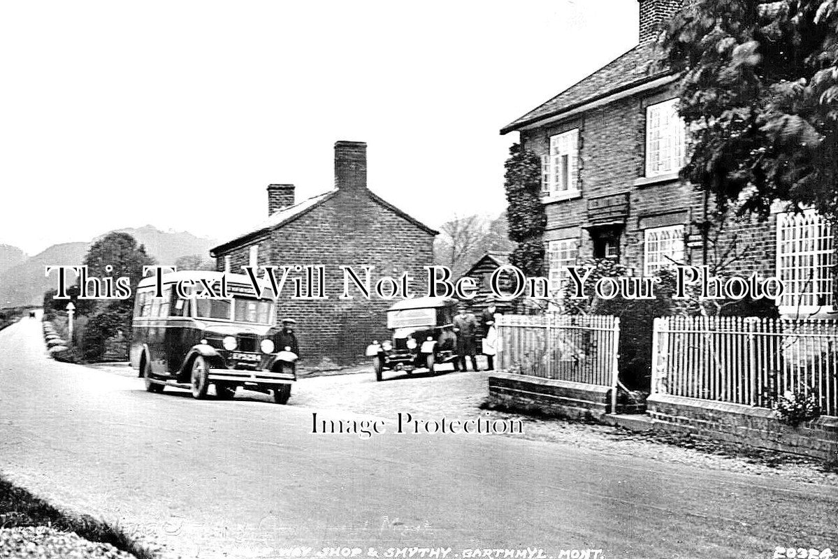 WL 1251 - Halfway Shop & Smithy, Garthmyl, Wales