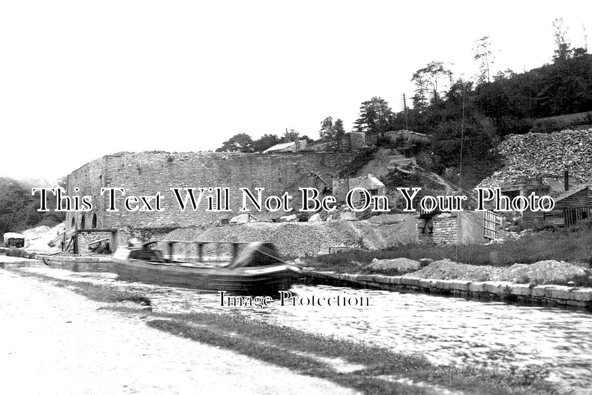 WL 1475 - Lime Kilns & Canal Barge, Vroncysyllte, Wales