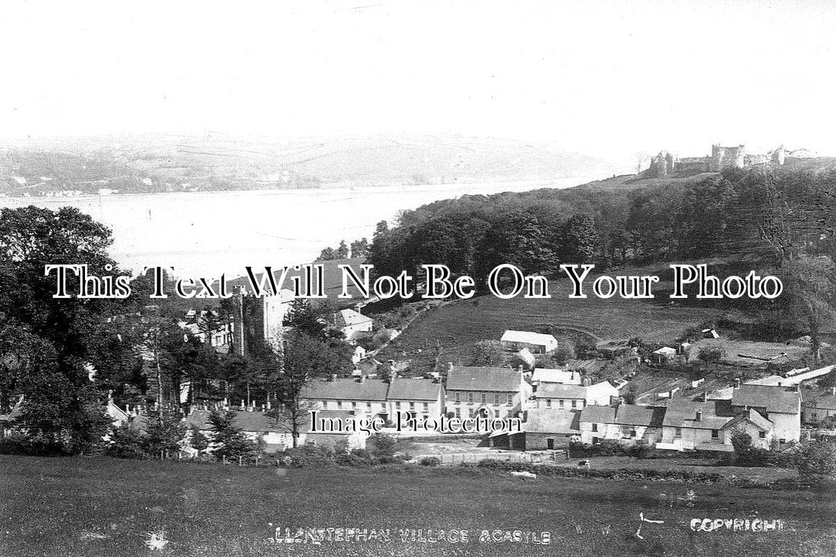 WL 1514 - Llanstephan Village & Castle, Wales
