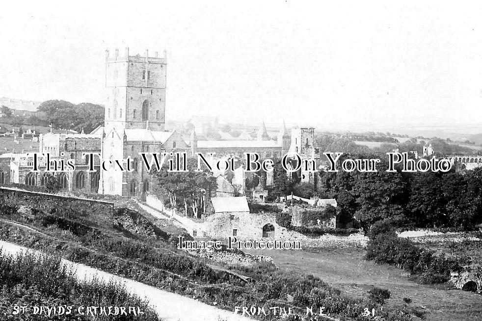 WL 1665 - St Davids Cathedral, Pembrokeshire