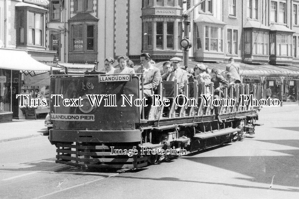 WL 1916 - Llandudno Pier Toastrack Railcar, Wales
