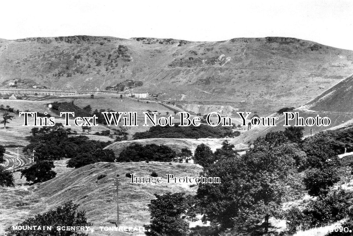 WL 2045 - Mountain Scenery, Tonyrefail, Wales