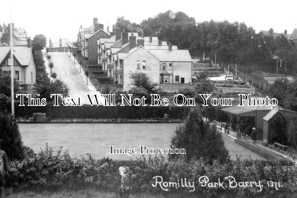 WL 2048 - Romilly Park, Barry, Wales c1920