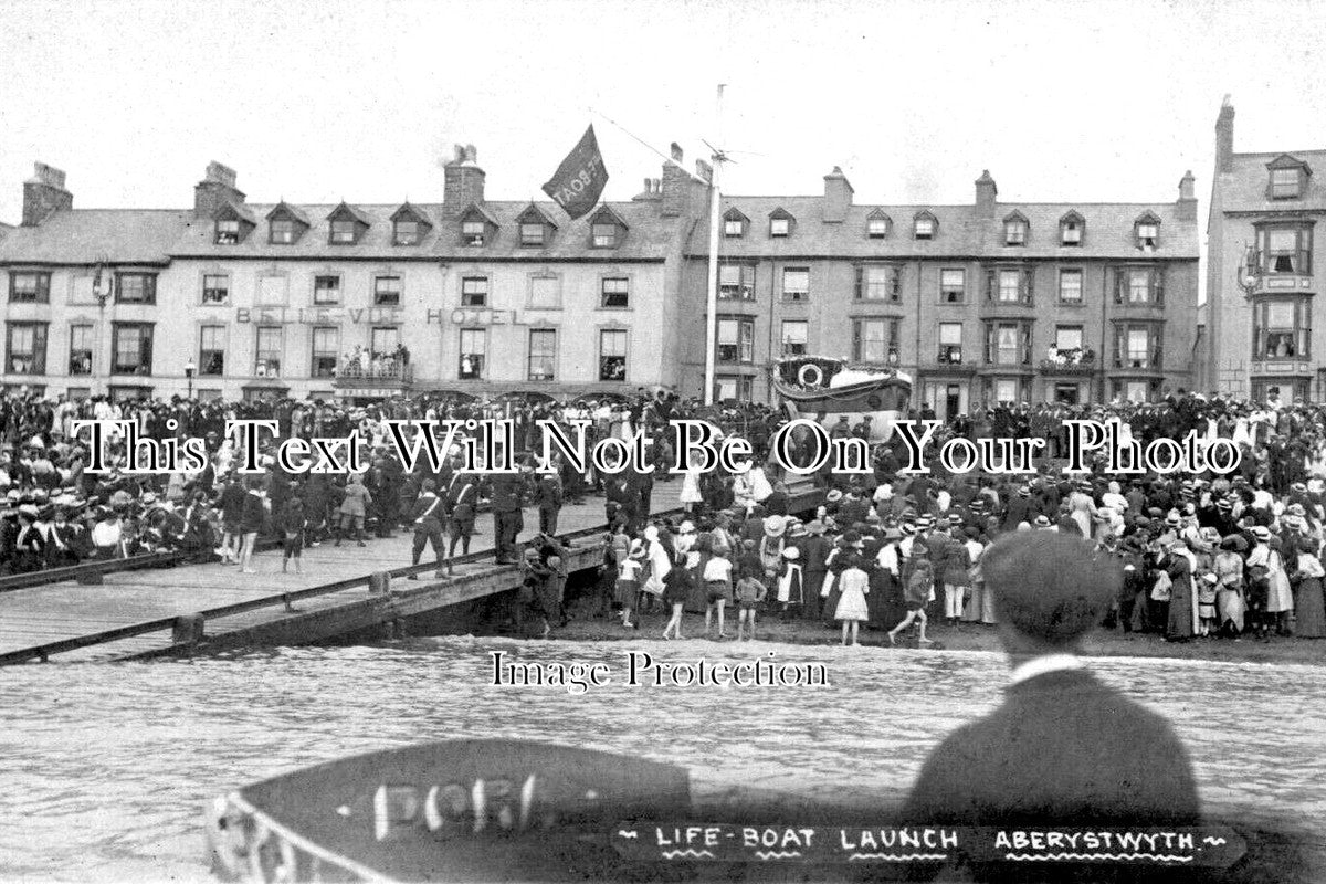 WL 2105 - Life Boat Launch, Aberystwyth, Wales
