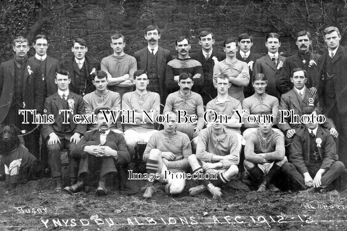 WL 2275 - Ynysddu Albion Football Club Team, Wales 1912