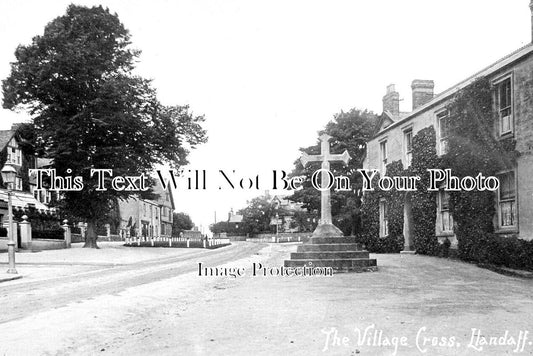 WL 2342 - Llandaff Village Cross, Cardiff, Wales c1910