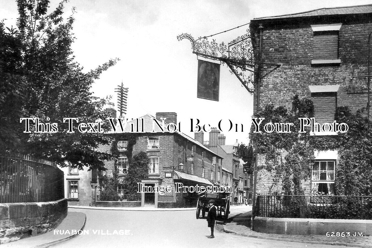 WL 2537 - Ruabon Village, Wales