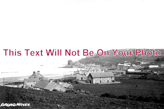 WL 2946 - Broad Haven, Pembrokeshire, Wales