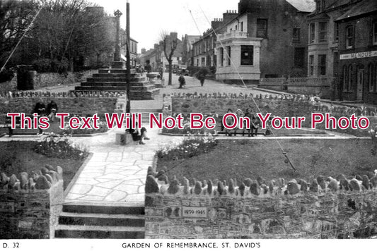 WL 2995 - Garden Of Remembrance, St Davids, Wales