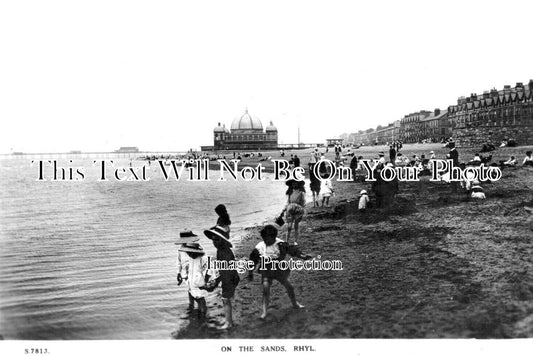 WL 3096 - On The Sands, Rhyl, Wales