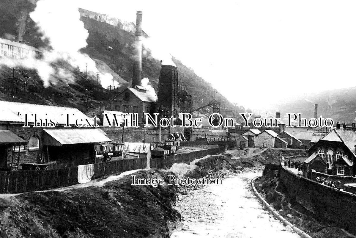 WL 319 - Ferndale Colliery Pits 1 & 5, Rhondda, Wales c1928