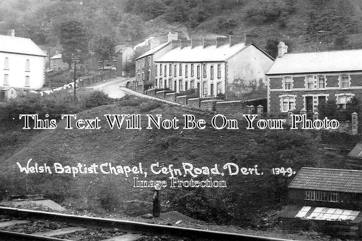 WL 517 - Welsh Baptist Chapel, Cefn Road, Deri, Wales c1912