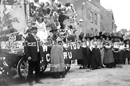 WL 595 - Pembroke Dock Carnival, Pembrokeshire, Wales c1911