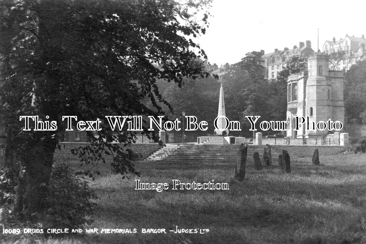 WL 655 - Druids Circle & War Memorial, Bangor, Wales