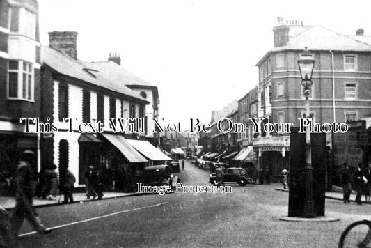 WL 685 - John Street, Porthcawl, Wales