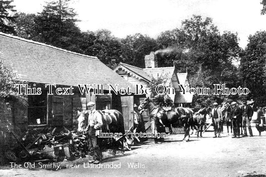 WL 749 - The Old Smithy, Llandrindod Wells, Wales