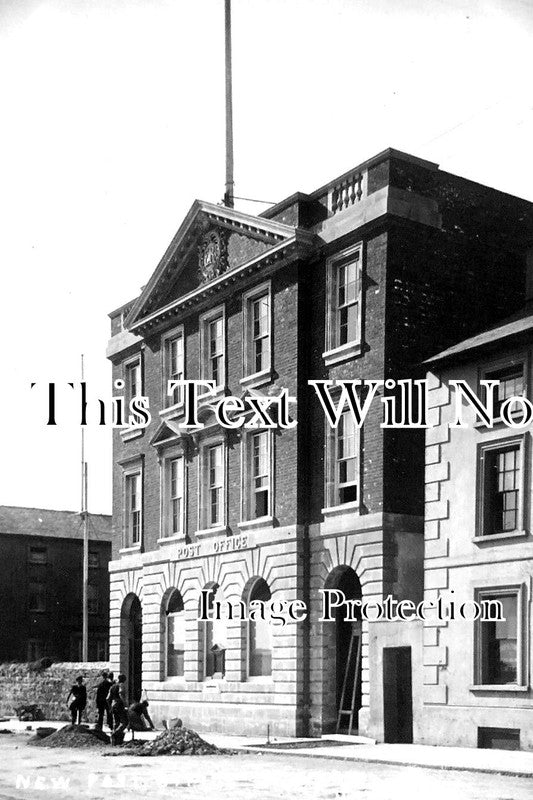 WL 850 - The New Post Office, Milford Haven, Wales