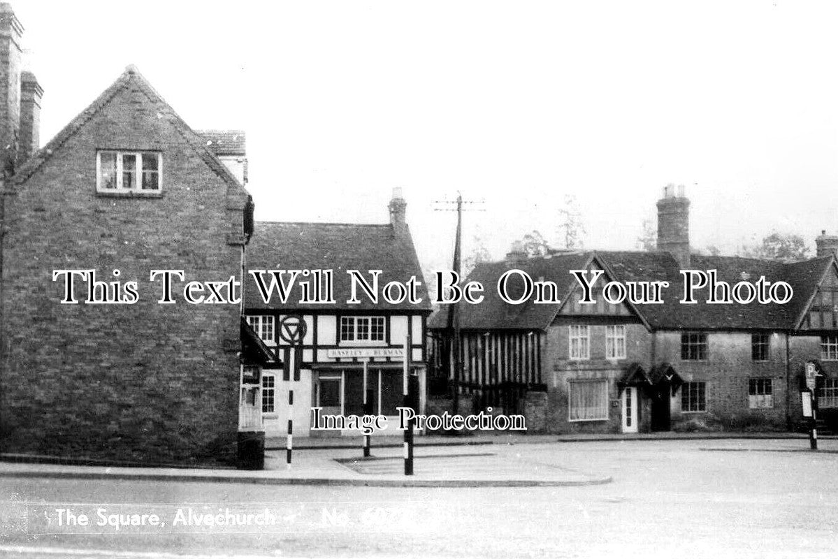 WO 1071 - The Square, Alvechurch, Worcestershire