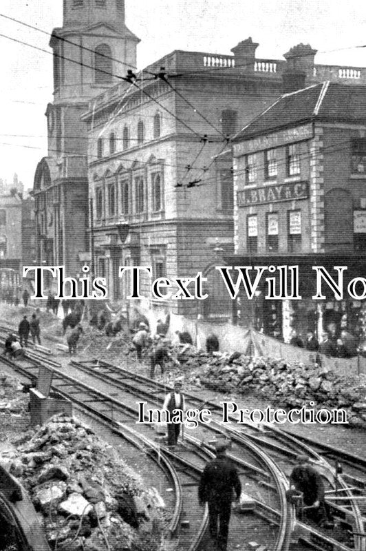 WO 1114 - Laying The Electric Tramway, Worcester, Worcestershire 1903