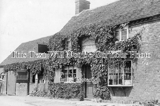 WO 1203 - Mrs Medlicotts Grocer Shop, Halesowen, Worcester, Worcestershire