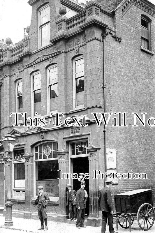 WO 1375 - Stourbridge Post Office, High Street, Worcestershire c1903