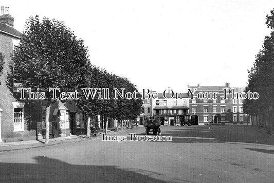 WO 1431 - Broad Street, Pershore, Worcester, Worcestershire c1923