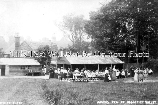 WO 1441 - Tea At Habberley Valley, Worcestershire