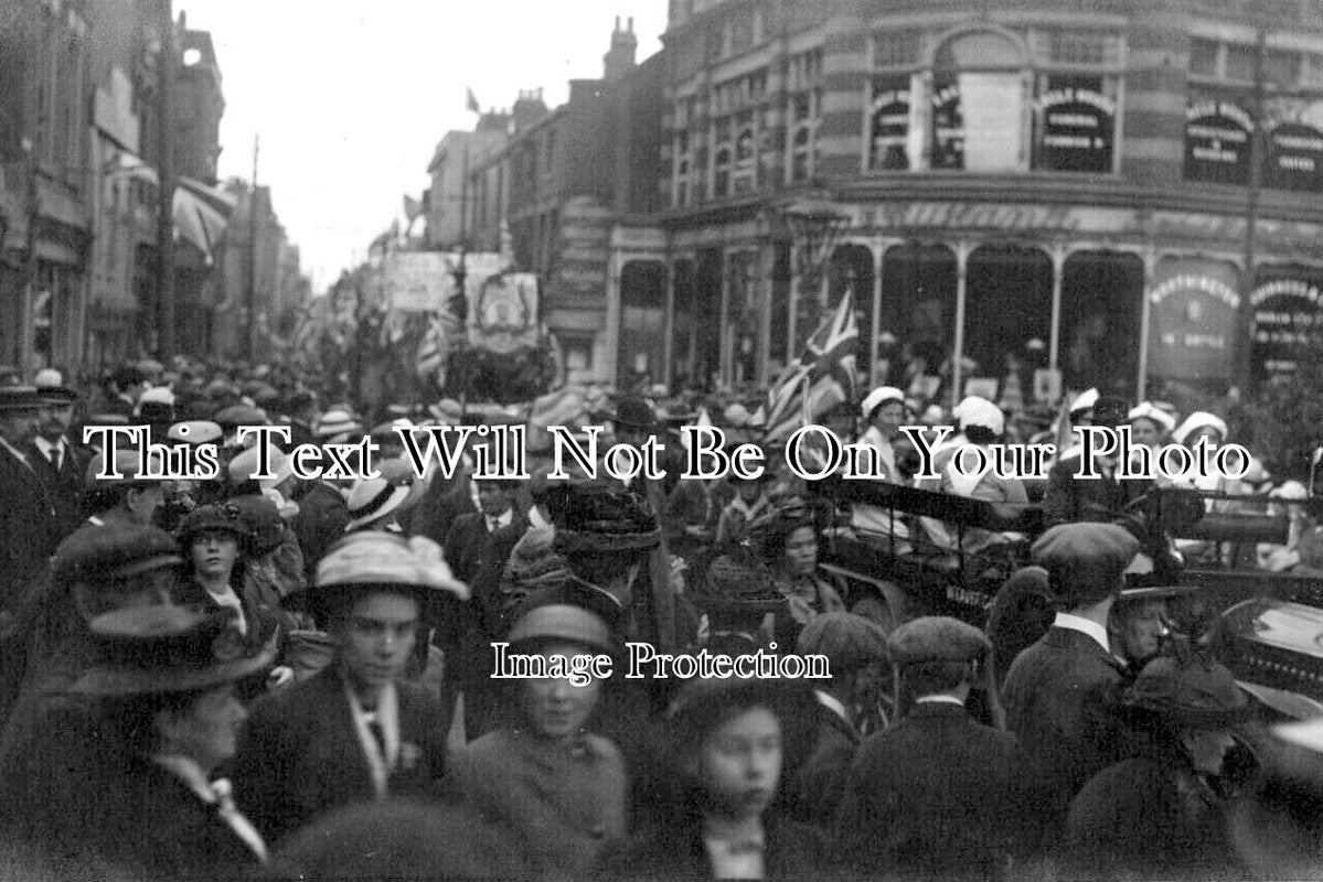 WO 1472 - High Street, Stourbridge, Worcestershire c1916