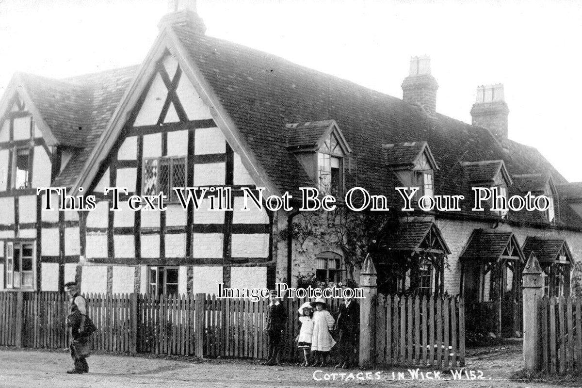 WO 1547 - Cottages In Wick, Worcestershire