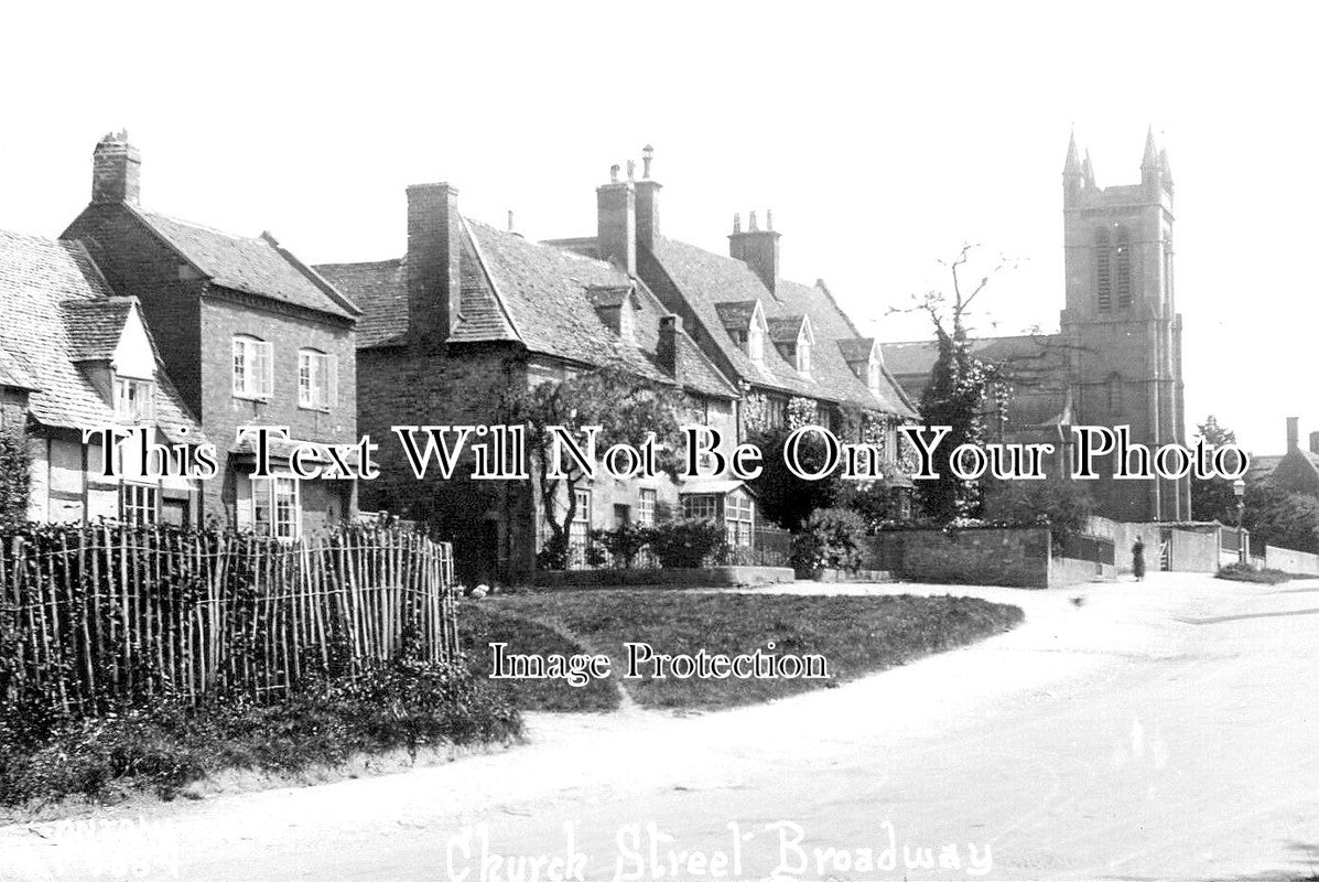 WO 1617 - Church Street, Broadway, Worcestershire c1939