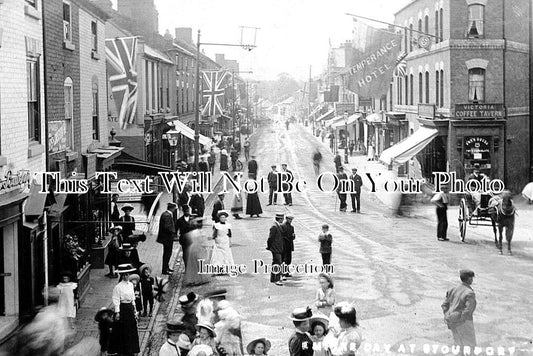 WO 1740 - Empire Day, Stourport On Severn, Worcestershire c1910