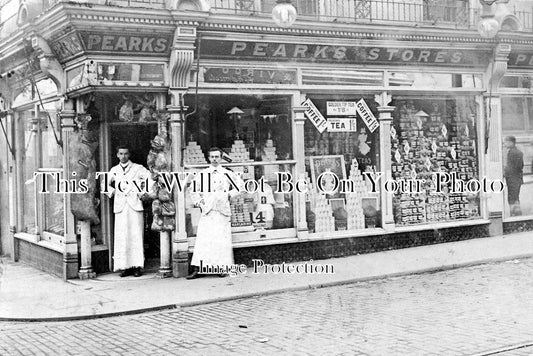 WO 210 - Pearks Stores Shop Front, Worcester, Worcestershire c1905