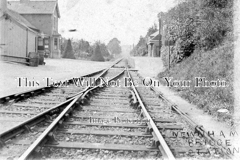 WO 271 - Newnham Bridge Railway Station GWR, Worcestershire c1905