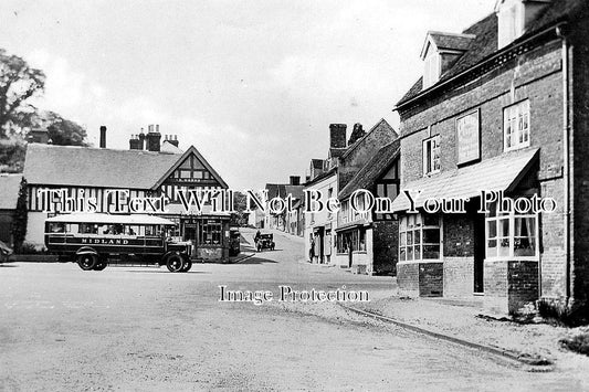 WO 43 - The Square, Alvechurch, Worcestershire c1928