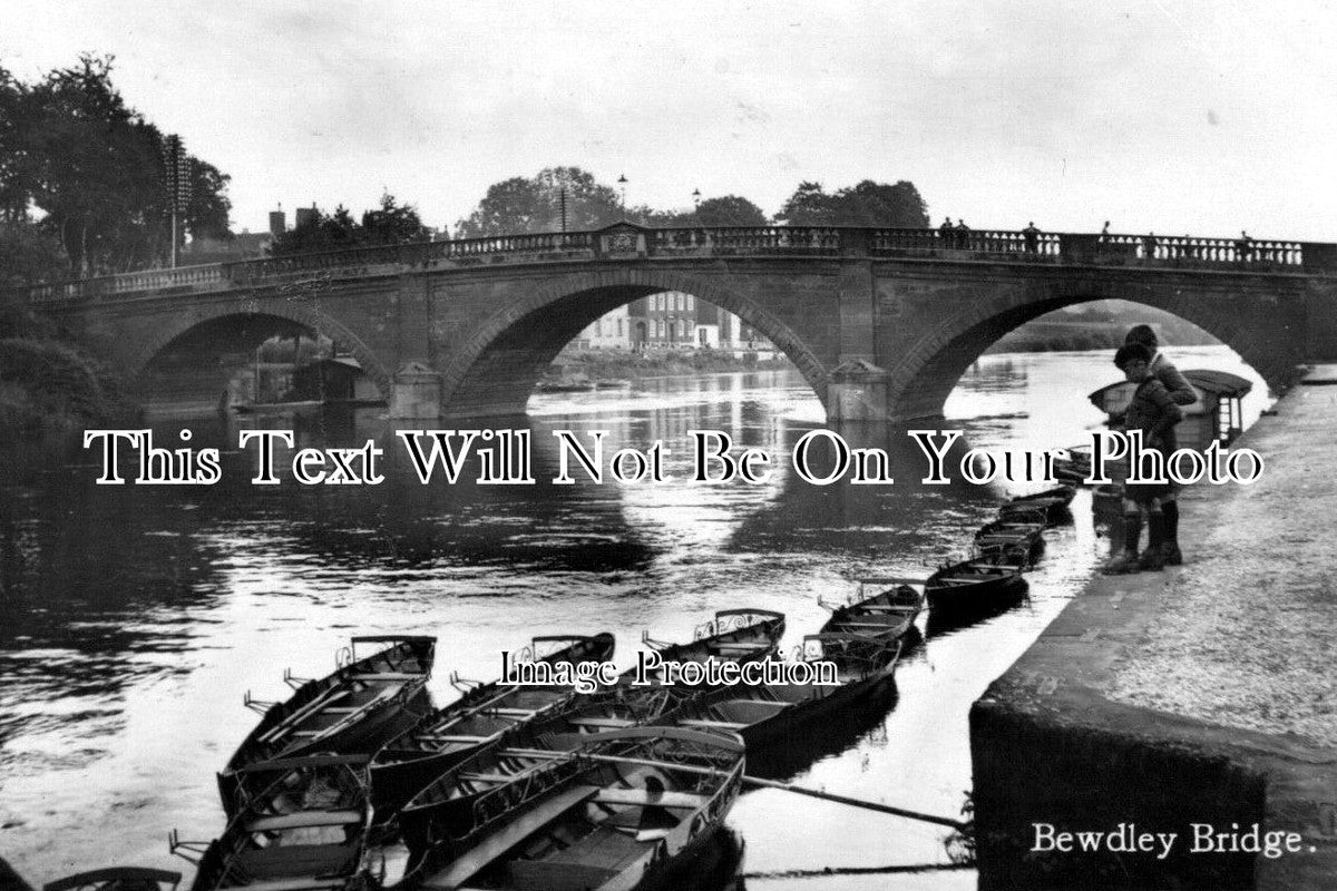 WO 486 - Bewdley Bridge, Worcestershire c1931