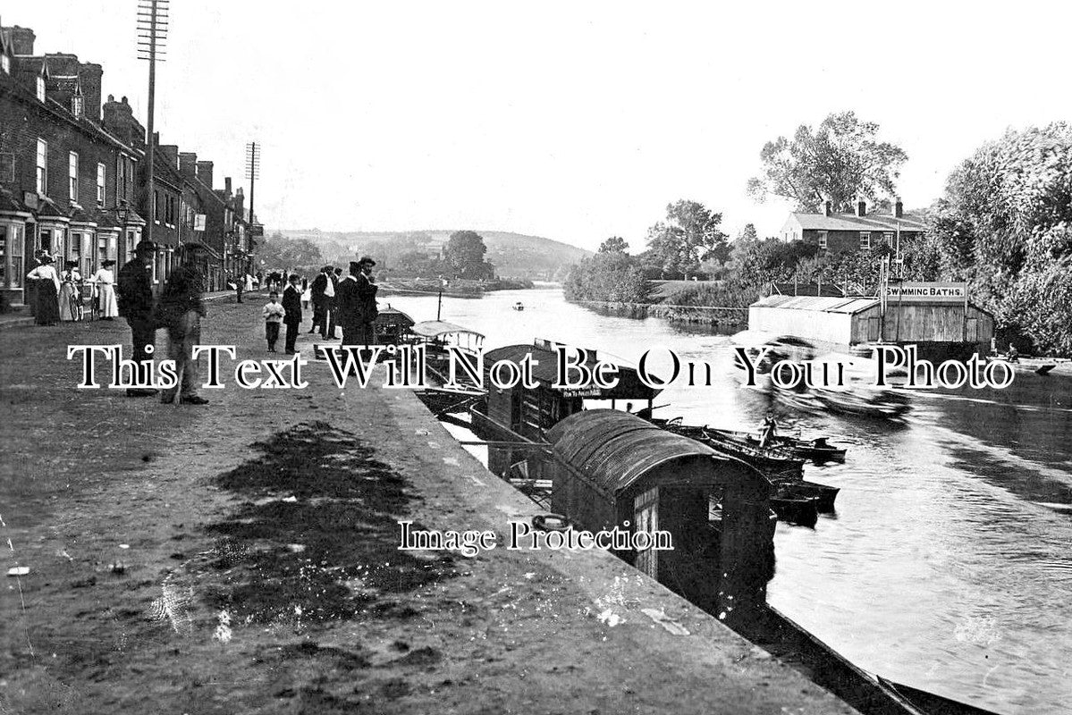 WO 666 - River Severn, North Side, Bewdley, Worcestershire c1907