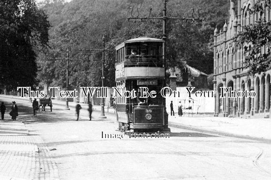 WO 735 - Dudley Tram No 39 On Castle Hill, Worcestershire