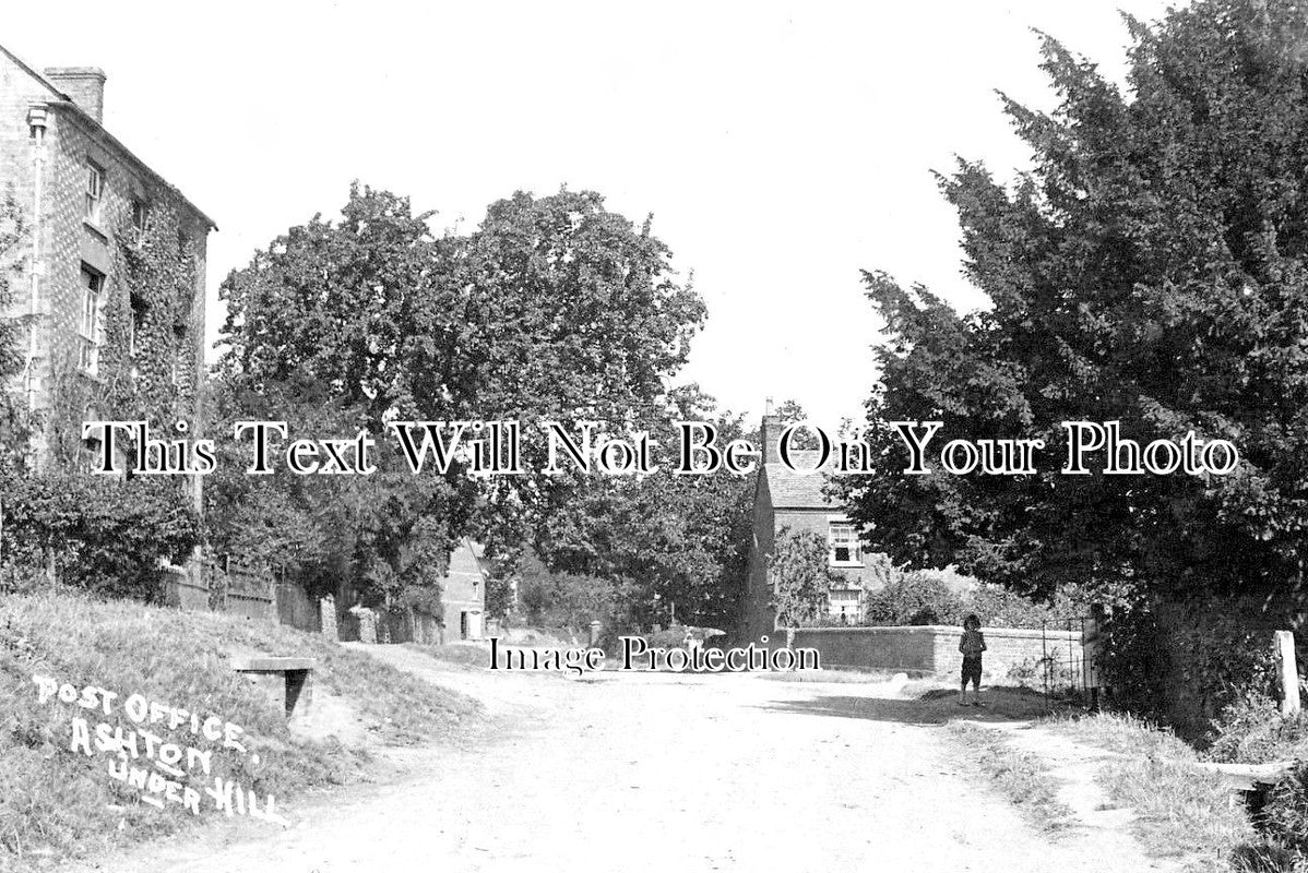 WO 776 - Post Office, Ashton Under Hill, Worcestershire c1910