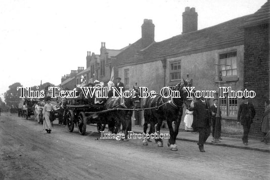 WO 953 - Jubilee Procession, High Lane, Herefordshire