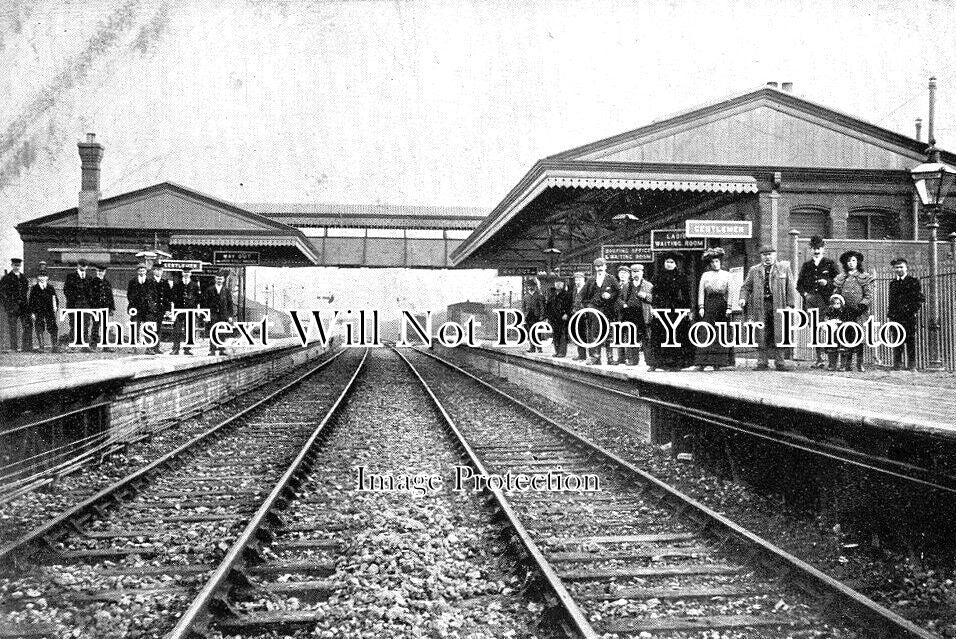 WO 955 - Broadway Railway Station, Worcestershire