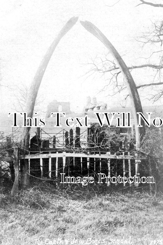 YO 10088 - Whale Bone Arch & Castle, Sandal, Yorkshire