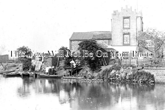 YO 10128 - Boat House, Tinsley, Sheffield, Yorkshire