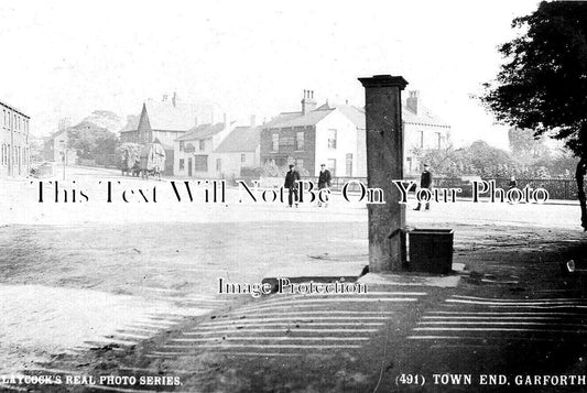 YO 10187 - Town End, Garforth, Leeds, Yorkshire c1913