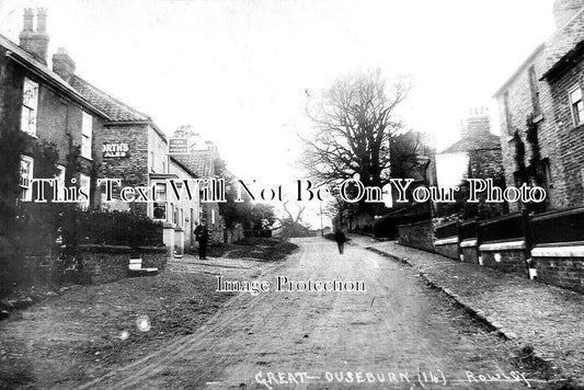 YO 10457 - The Three Horseshoes, Great Ouseburn, Yorkshire c1907