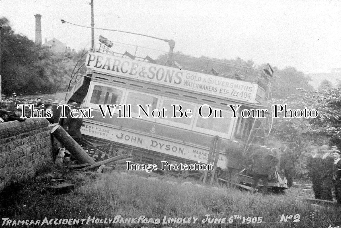 YO 1054 - Tram Accident, Lindley, Huddersfield, Yorkshire c1905