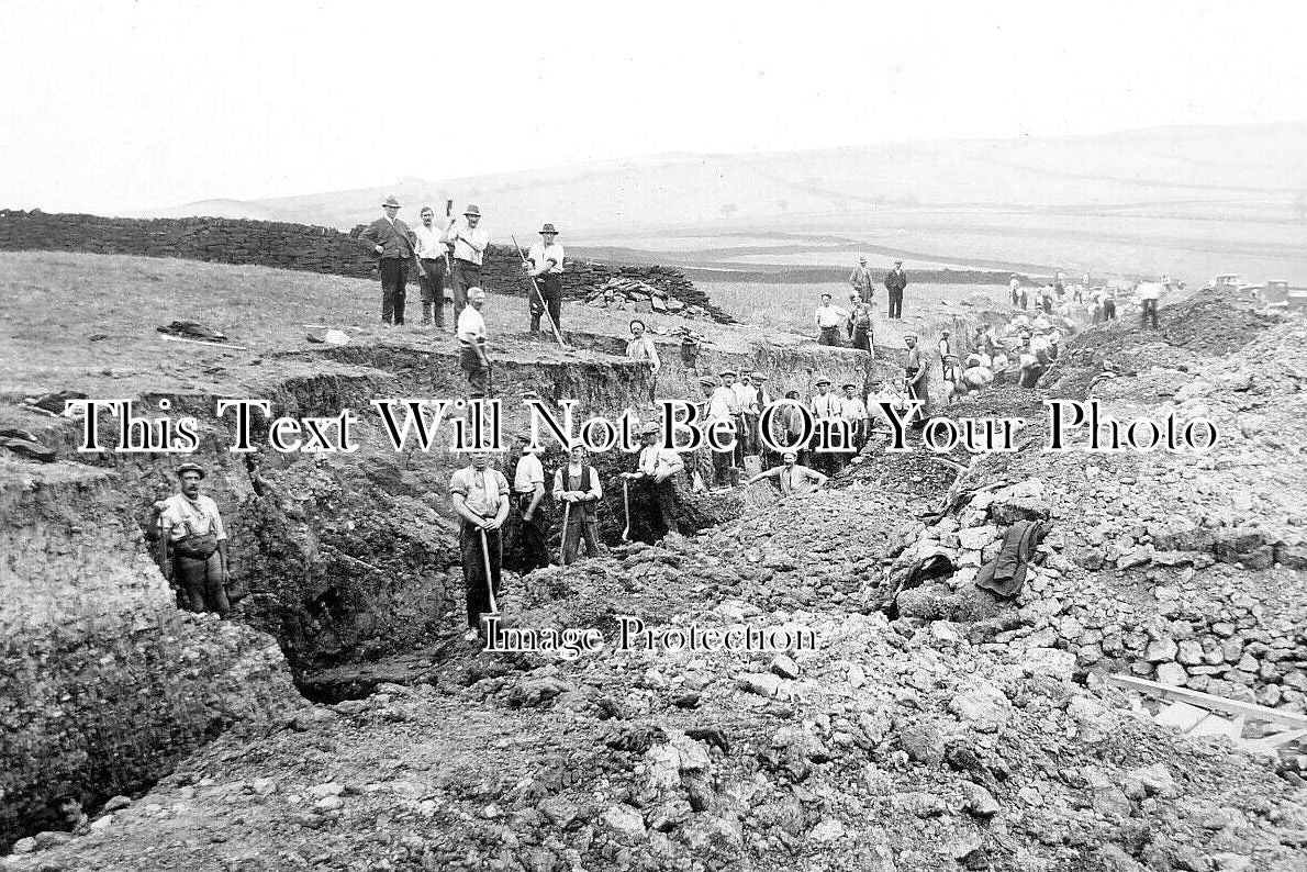 YO 10710 - Wessenden Reservoir Construction, Yorkshire