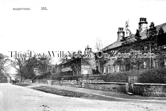 YO 10781 - Harewood, Yorkshire